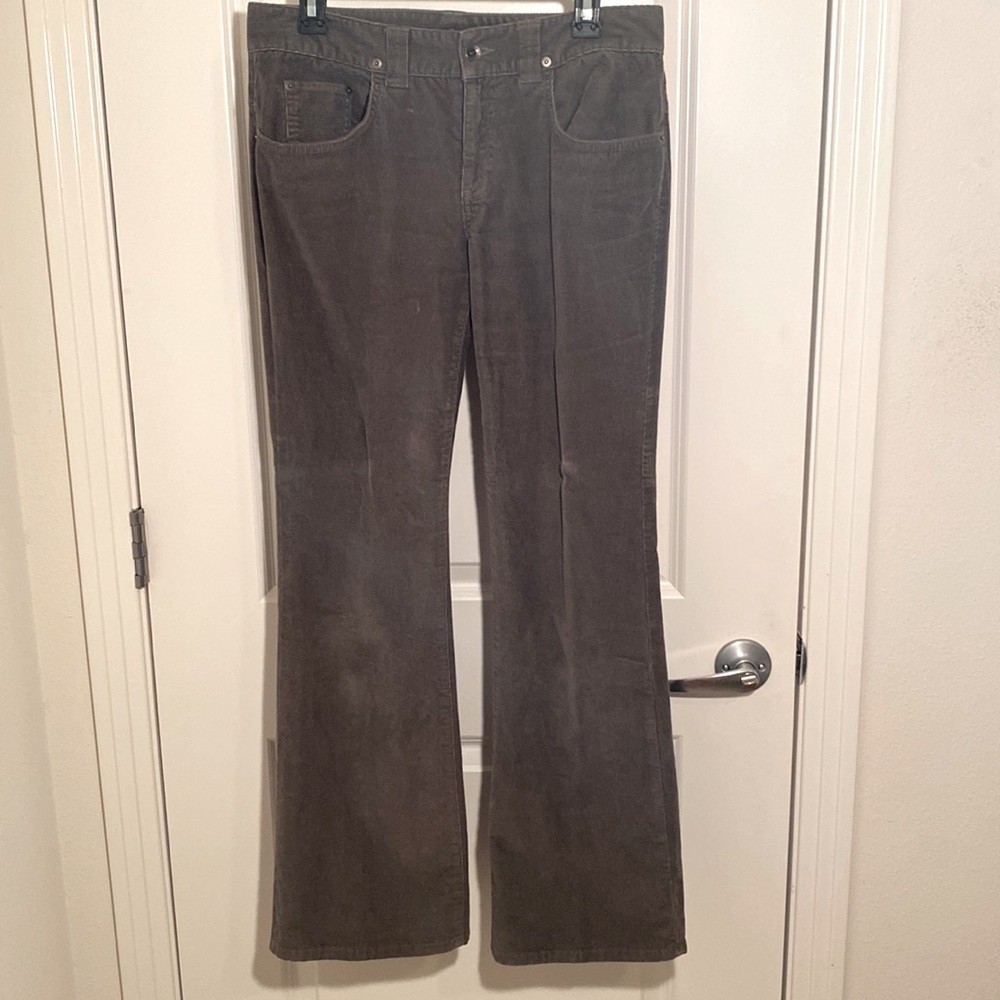 Banana Republic (Factory) Boot Cut Corduroy Pants, olive green, size 6